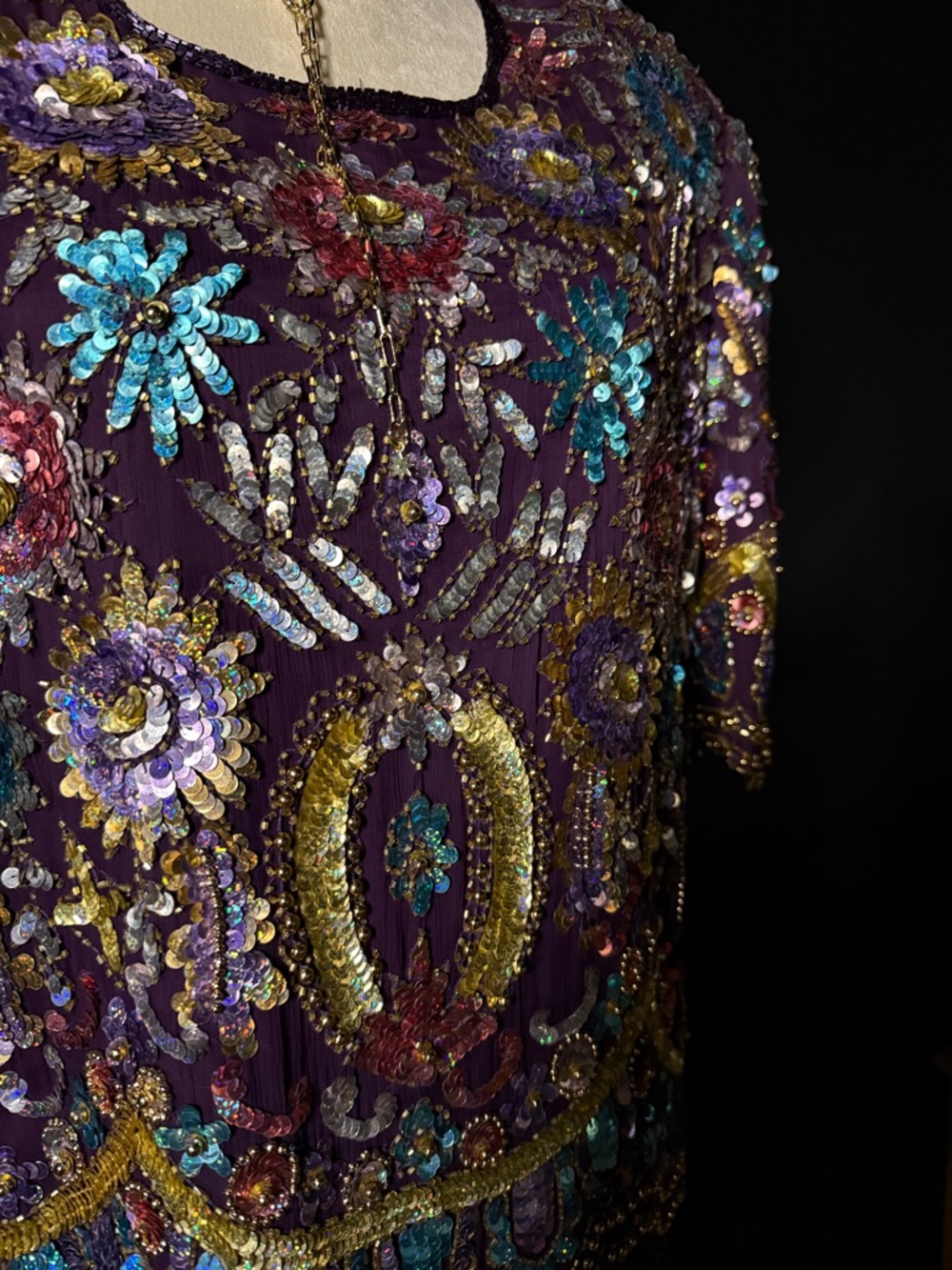 Silk Embellished Caftan Midi Dress Statement - Picture 4 of 12